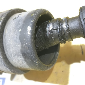 Кардан Subaru SF5/SF9 Forester EJ254 A/T/4WD/НА ШРУСЕ. ДЕФЕКТ ПЫЛЬНИКА 27031-FC041