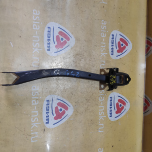 Рычаг Subaru GG2/GG3/GGA(не WRX) Impreza зад, прав продольный с креплением. 20540FE020