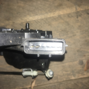 Замок двери Nissan J32 Teana RHD 2 конт. зад, прав