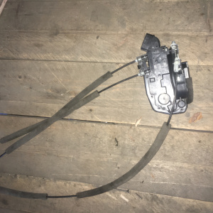 Замок двери Nissan J32 Teana RHD 2 конт. зад, прав