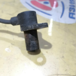 Датчик ABS Nissan Primera EU14/FHP11/HP11/HU14/P11/P11E/QP11/QU14/SU14/WHP11/WP11/WP11E/WQP11 перед, прав 47910-3J100/47910-3J105 '1996-2001