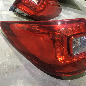 Стоп Subaru 220-60228 L Outback BS9