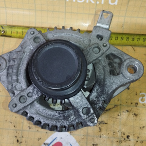 Генератор Toyota 2ZR/3ZR Allion/Premio ZRT260/ZGE20 12V. 100A. ДЕФЕКТ РАЗЪЁМА 4 конт. пластиковая крышка ( IG/RLO/L/M ) 27060-37071/104210-2791
