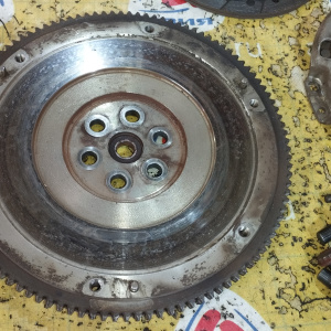 Маховик Honda D15B Civic EG m/t S20 + корзина (диаметр диска 212 мм.)