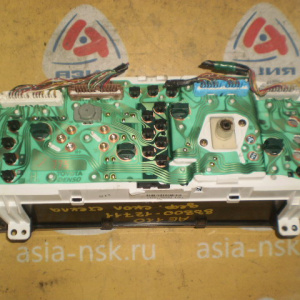 Панель приборов Toyota Corolla AE110 Дефект стекла (скол) 83800-12711