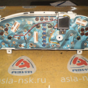 Панель приборов Nissan Primera P11 248125J001