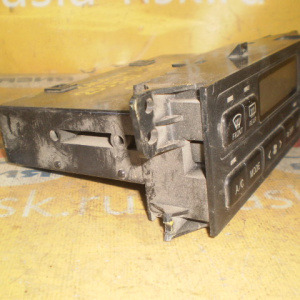 Климат-контроль TOYOTA ST210 Caldina Дефект крепления 255920-0080
