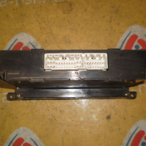 Климат-контроль TOYOTA ST210 Caldina Дефект кнопки  Скол корпуса 255920-0080