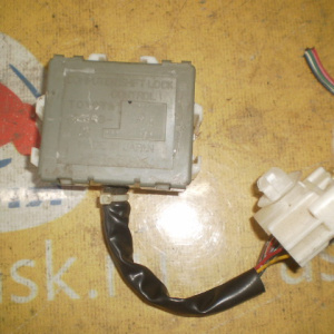 Блок управления Toyota Tundra USK56 Дефект 85933-34010