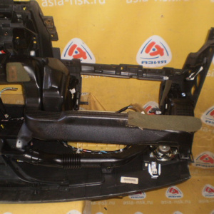 Торпедо Toyota Tundra USK56 (В сборе, как есть) 55301-0C030
