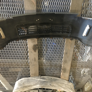 Бампер Nissan Fairlady Z Z33 перед дефект 62022 CD040
