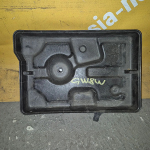 Подставка под аккумулятор Mazda GF4T56041 Capella GF8P/GW8W