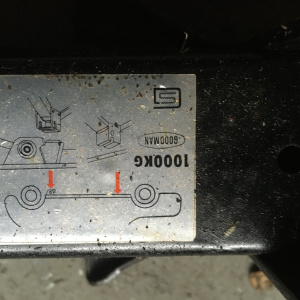 Домкрат Mazda MPV LVLR 1000 кг.
