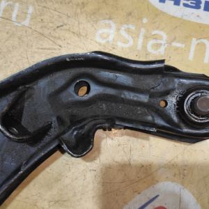 Рычаг Nissan EU13/HU13/PU13 Bluebird перед, прав н SR18DE/SR20DE/KA24DE 54500-0E000 / 54500-0E001