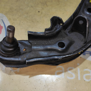 Рычаг Nissan EU13/HU13/PU13 Bluebird перед, прав н SR18DE/SR20DE/KA24DE 54500-0E000 / 54500-0E001