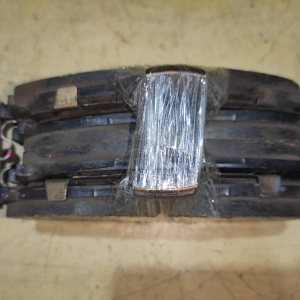 Колодки тормозные Nissan Bluebird/Primera EU14/HU14/QU14/HP11/QP11 SR20DE Остаток 50% - 60% F AY040-NS075 / AY040-NS830 / PF-2176