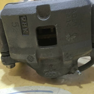 Ступица Mitsubishi EA1A Galant перед, прав ABS.256 *24 *4x114 В сборе MR369426/MR403969/MR475868/MB407639