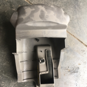 Кожух рулевой колонки Nissan Leaf ZE0 48470 1KK1A