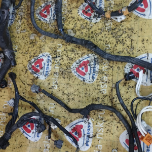 Коса ДВС Toyota 3S-FE/4S-FE SV42-0007004 a/t A140E без привода., кат. + комп.89661-32890 ДЕФЕКТ 4-х разъёмов 82121-3H780 ПРОБЕГ 23 т. км