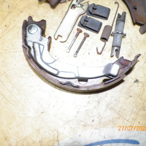 Колодки тормозные(ручника) Toyota Vista/Celica SV50/SV55/AZV50/AZV55/ZZT230/ZZT231/ZZE127/ZZE128/ZZE137 Дисковые тормоза.Стояночного тормоза. В сборе