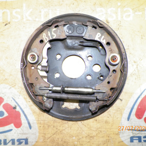 Колодки тормозные Nissan Sunny/Bluebird Sylphy B15/G10 в сборе с пружинками. зад, лев 44030-25Y10.44030-4M401.44030-4M402.44030-4M403.AY360-NS102