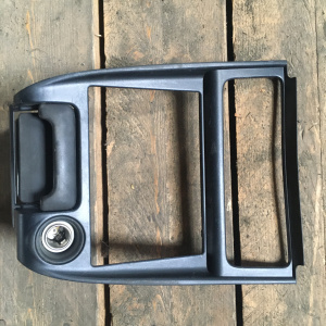 Рамка магнитофона Toyota 55405-12670 Sprinter AE110