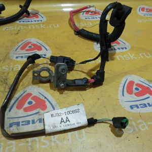 Клемма Land Rover BJ3214300SD, LR033014 Range Rover Evoque L538 204PT '2013 2.0L 16V TIVCT комплект