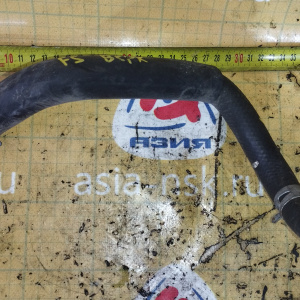 Патрубок радиатора печки Mazda L08161212 MPV LWEW FS с гбц на радиатор печки