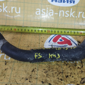 Патрубок радиатора печки Mazda L08161214A MPV LWEW FS с помпы на радиатор печки