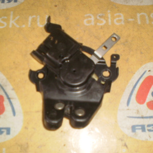 Замок крышки багажника Mazda Axela/Mazda3 BM '2013-2019 (3 контакта)