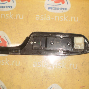 Пульт стеклоподъемника Toyota C-HR NGX10 '2016-2023 перед, лев LHD 84040-F4050