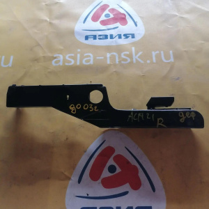 Крепление бампера Toyota Ipsum ACM21 '2001-2003 дефект перед, прав