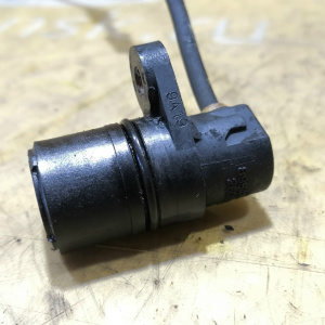 Датчик ABS Toyota Hiace Regius KZH100/KZH106/RZH153/RZH155 зад, прав 89545-26050