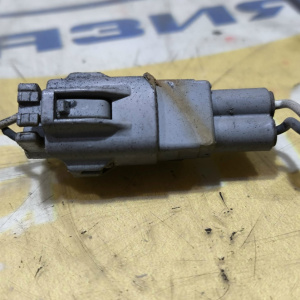 Датчик ABS Toyota Hiace Regius KZH100/KZH106/RZH153/RZH155 зад, прав 89545-26050