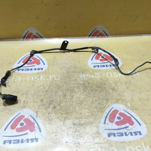 Датчик ABS Toyota Hiace Regius KZH100/KZH106/RZH153/RZH155 зад, прав НЕТ ФИШКИ 1KZTE 89545-26050