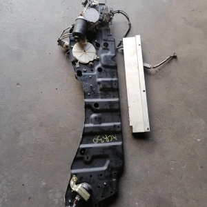Доводчик двери Toyota 85605-26030 Estima #CR30/40 L н R