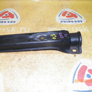 Крепление рычага Toyota 48659-46010 Raum EXZ10/EXZ15/EP90/EP91/EP95/NP90/EL50/EL51/EL53/EL55/NL50/EL52/EL54 L F Накладка на задний сайлентблок.