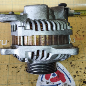 Генератор Mitsubishi 4G69 Outlander/Grandis CU5W/NA4W 4 конт., 6 ручейков 110 A. ДЕФЕКТ КОРПУСА MN158384 / 1800A064 / MN183450 / 1800A156