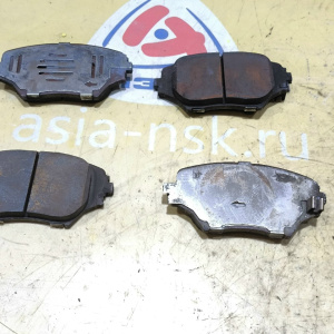 Колодки тормозные Toyota RAV4 ACA20/ACA21/ZCA25/ZCA26 1ZZ-FE ОСТАТОК 90% F 04465-42070/PF-1447