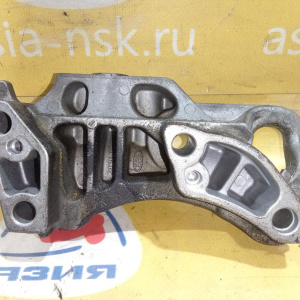 Кронштейн опоры двигателя Ford F6JB Fiesta 5 CBK/JH/JD/JU '2007 L 2S6030CA