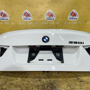 Крышка багажника BMW 3-Series E90 '2010 330i белый (300) спойлер, камера, без фонарей, замяты углы, тычки