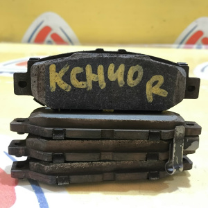 Колодки тормозные Toyota Mark II JZX90/JZX100/JZS147/RCH41/KCH40/VCH10 2JZ-GE ОСТАТОК 50-60% R 04466-26010/PF-1363