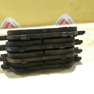 Колодки тормозные Toyota Estima ACR30/ACR40/ANH10/MCR30/MCR40/MCV30/ST246 ОСТАТОК 70-80% F 04465-04080/PF-1480