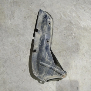 Подкрылок Toyota Sprinter AE110 зад, лев 52592-12020