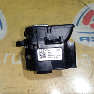 Кнопка стояночного тормоза Land Rover BJ3215K850AD Range Rover Evoque L538 204PT '2013
