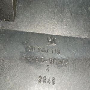 Блок предохранителей Opel Astra G T98/F69 2H9/Z18XE Под капотом маленький 90560119 '2002