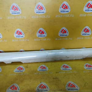 Накладка на порог Volvo XC60 DZ R 30756295