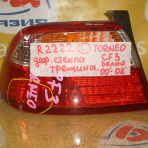 Стоп HONDA R2222 L Torneo CF4 '2000-2002 белый Дефект стекла (трещины)