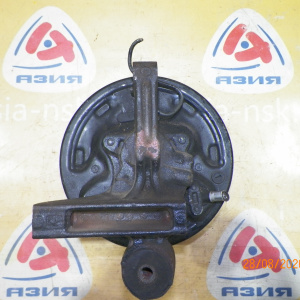 Ступица Toyota ST180/AT180 Carina ED/Corona Exiv/Celica зад, лев 2WD Без ABS.4 шпильки.Барабанные тормоза. В сборе с барабанном и колодками. 42305-20060.42