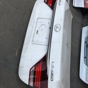 Крышка багажника Lexus LS460 USF40 вст.50-127
